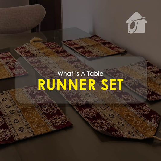 In America, What is a Table Runner Set?